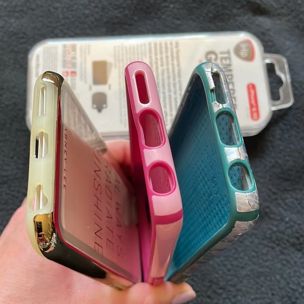 iPhone 6 (2) Cases & Screen Protector, Speck